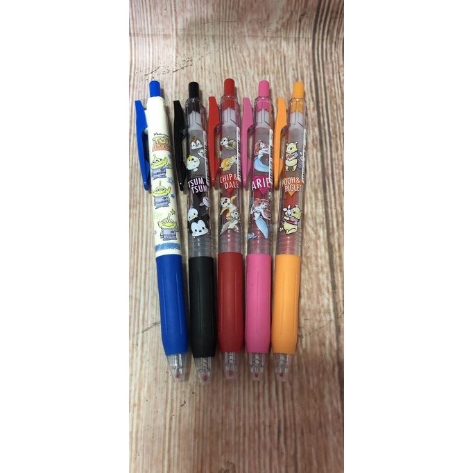 

favorit] Sarasa Bolpoin Disney (Hand Carry From Japan)