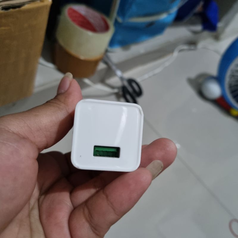 Kepala adapter Oppo find X 20w bekas copotan ori