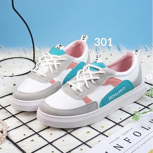 Sneakers C301