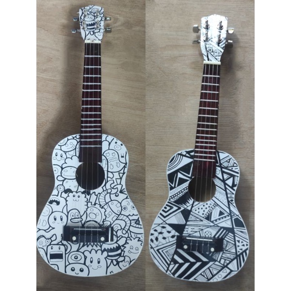 PROMO PAKET UKULELE  UKULELE SENAR 4 KARAKTER // KARTUN MURAH PACKING AMAN &amp; BERGARANSI JIKA RUSAK / GITAR UKULELE  4 SENAR KENTRUNG// GITAR  UKULELE  SENAR 4 NYLON / KENTRUNG SENAR 4 / GITAR LELE SENAR 4 - GARANSI PENGIRIMAN -PACKING  AMAN