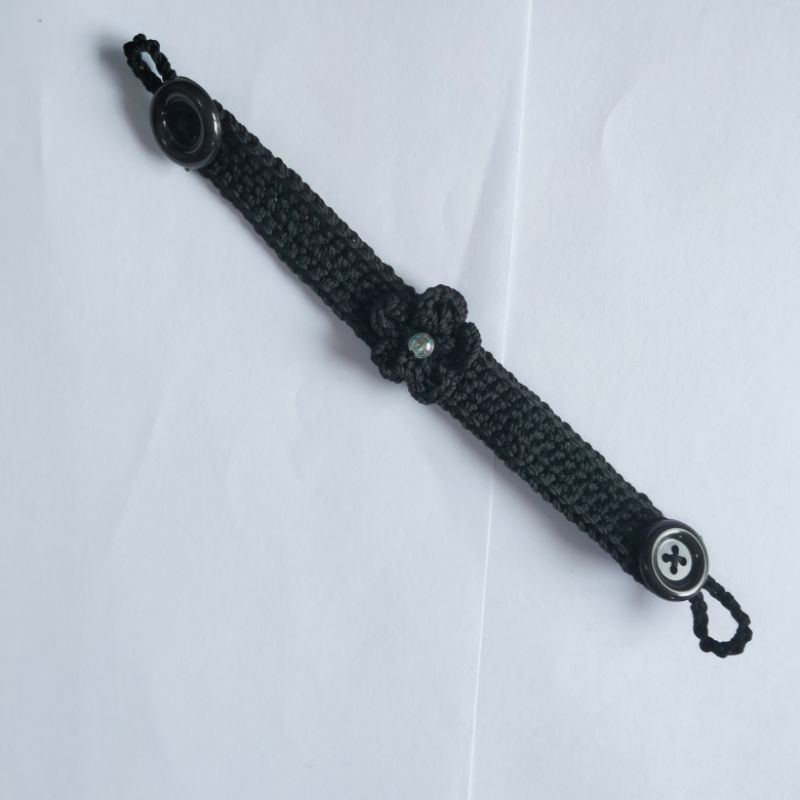 Konektor rajut bunga ditengah/konektor masker