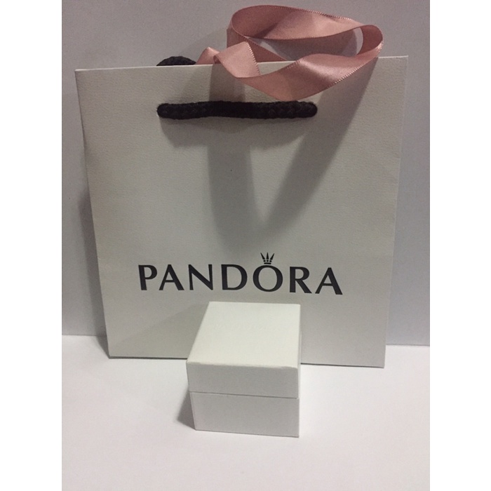 Box kecil dan paperbag Pandora untuk cincin atau charm Pandora