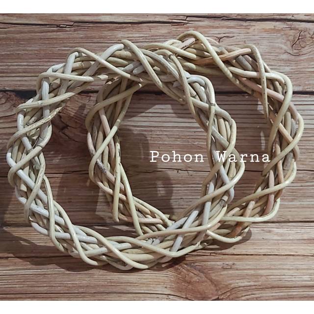 Ring Rotan diameter 40 &50cm...