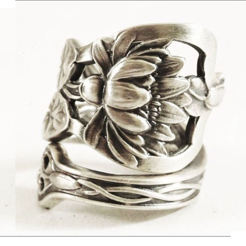 Women's Fashion Vintage 925 Anemone Pattern Ring Jewelry