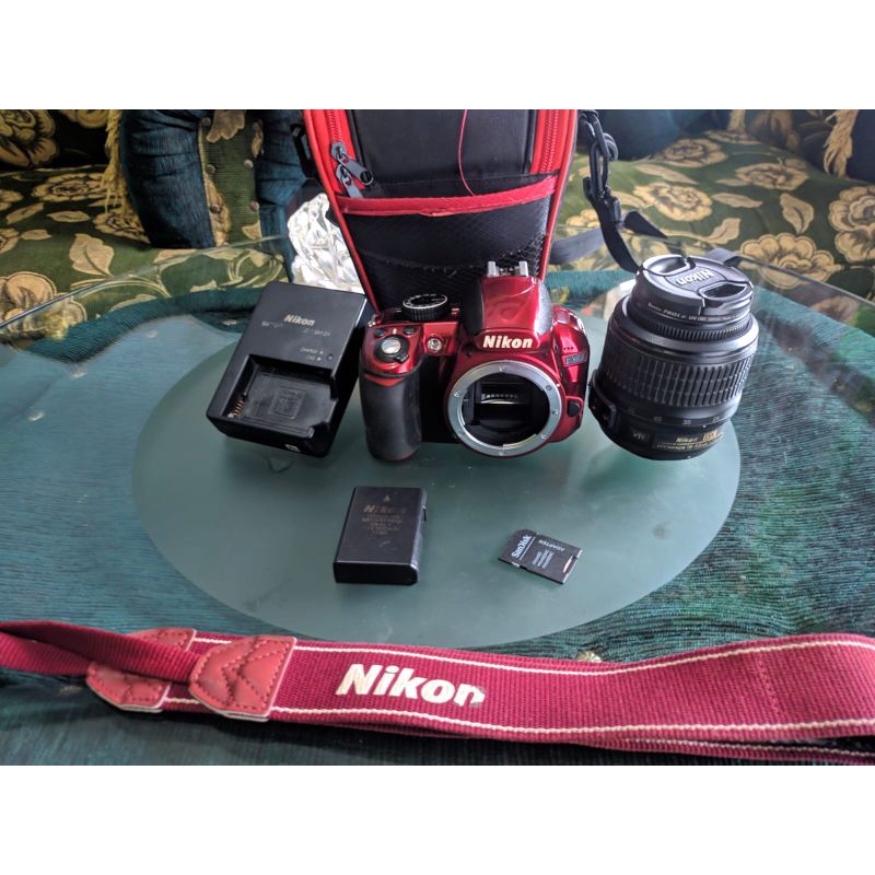 kamera Nikon D3100