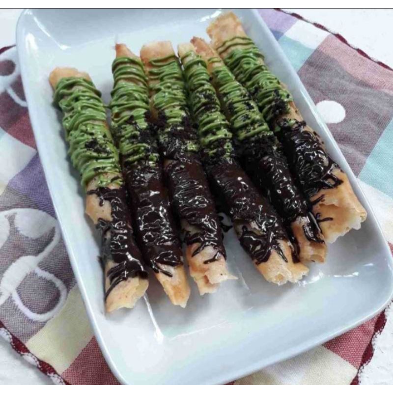 

Banana roll coklat matcha
