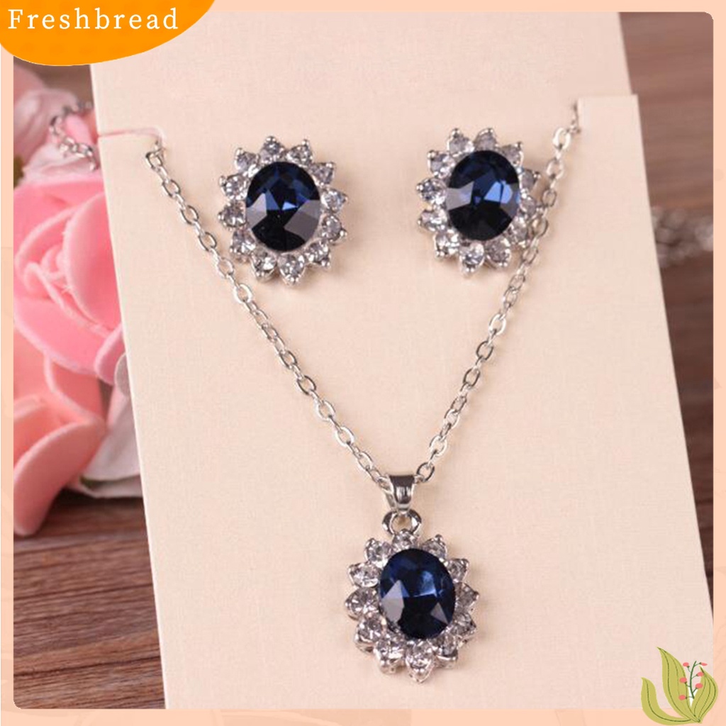 Terlaris Jewelry Set Elegant Skin-friendly Alloy Fashion Earrings Jewelry Set for Party