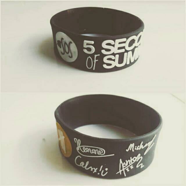 Gelang Wristband 5sos