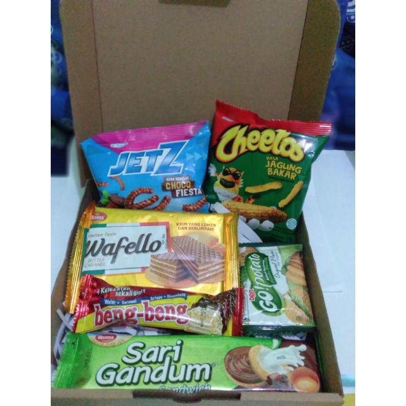 

PAKET HEMAT SNACK BOX