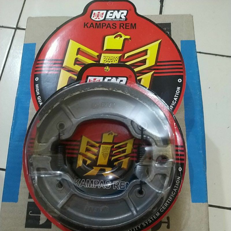 kampas rem belakang tromol Mio Fino X-Ride Xeon Lexi aerox freego, jupiter z burhan, jupiter Z1, Jupiter MX, vega r new, Vega ZR, RXK RX-King ENR