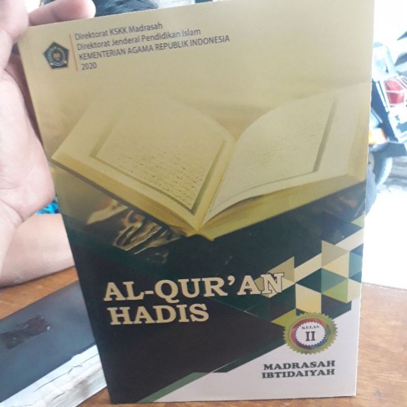 

buku al-quran hadis kelas 2 mi kemenag 2020 original