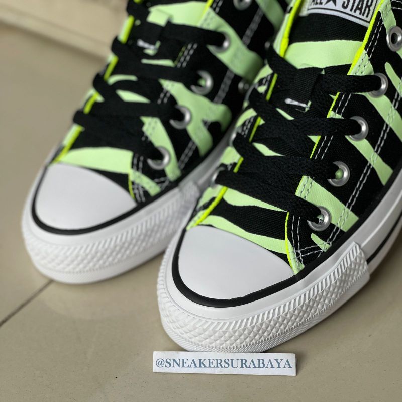 Converse Chuck Taylor Glow In The Dark Print