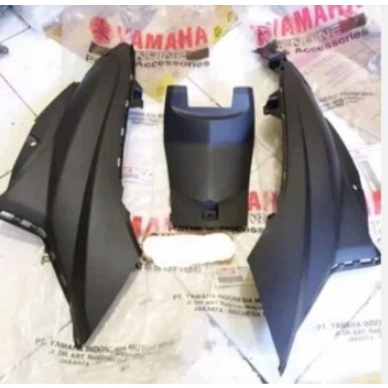 Cover side sambungan body yamaha Freego original