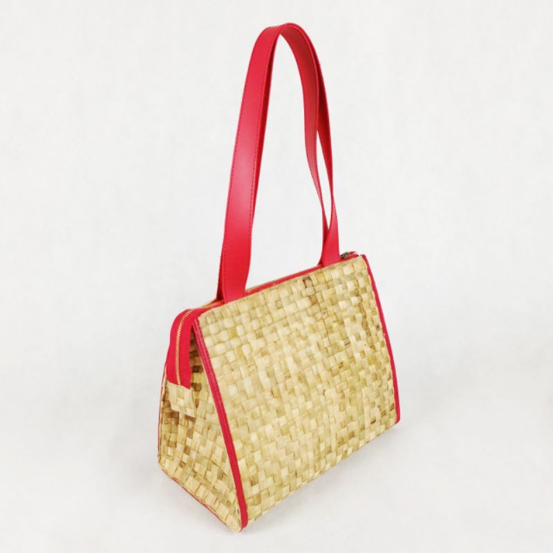 

Mlatiwangi Goodie Bag Eceng Gondok model 1