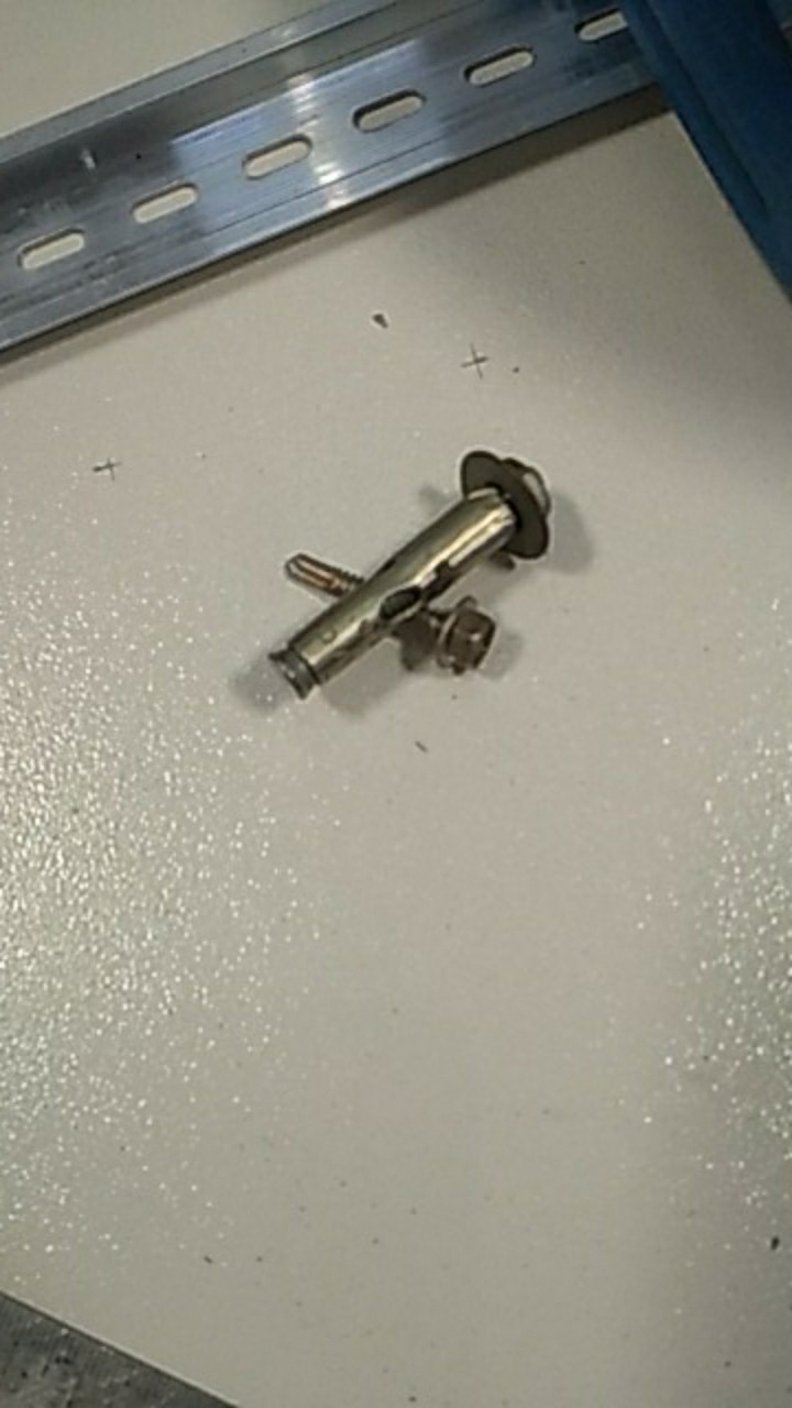 Sekrup Baut Roofing Baja Ringan Lion 5cm 12x50