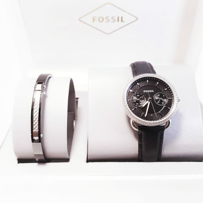 Jam Tangan Wanita Merk Fossil Leathers Original Free Box dan Gelang