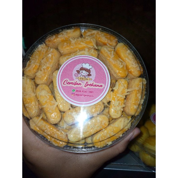 

Kue Kastengel Homemade Ukuran 250gram