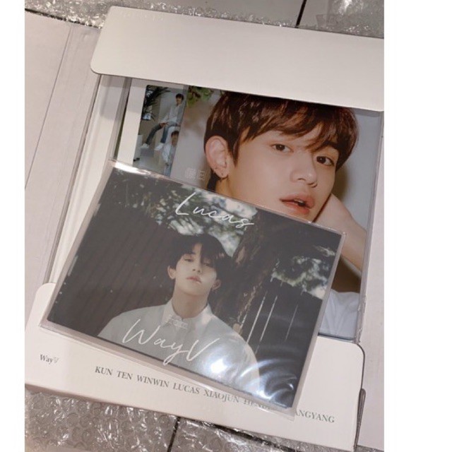 PB Holiday wayv - Lucas ver without pc