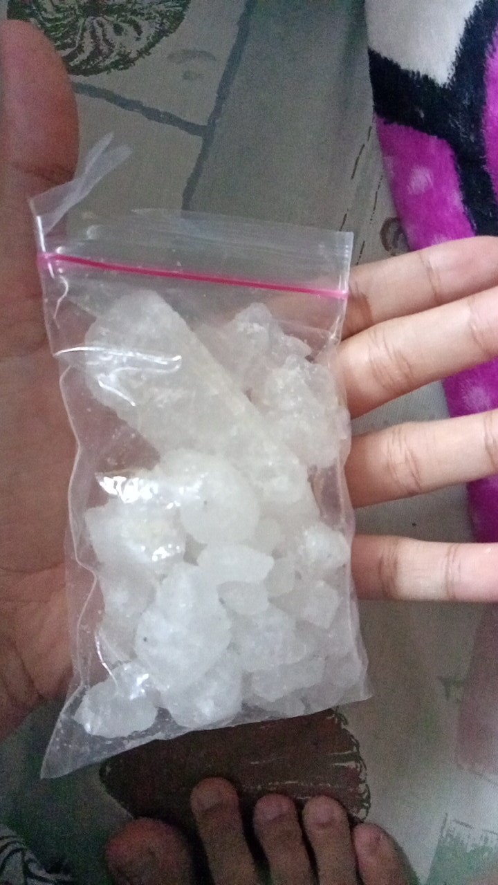 Batu Tawas Penjernih Air Keruh/penghilang Bau Badan 100 Gram