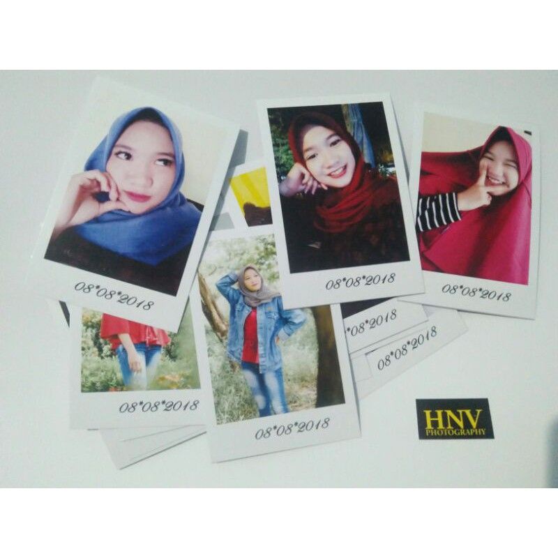 CETAK FOTO POLAROID mu FREE BINGKAI 25 FOTO HNV