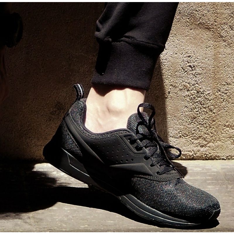 Legas Unisex Lifestyle Flit LA U Sepatu 101039002LA