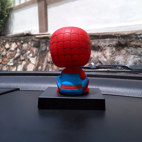 Boneka Figure Miniatur Pajangan Mobil Stand SPIDERMAN Goyang Kepala Shacking Head Toy