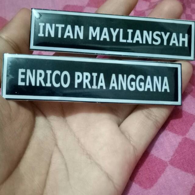 

Nametag Akrilik (Magnet) Murah & Bagus