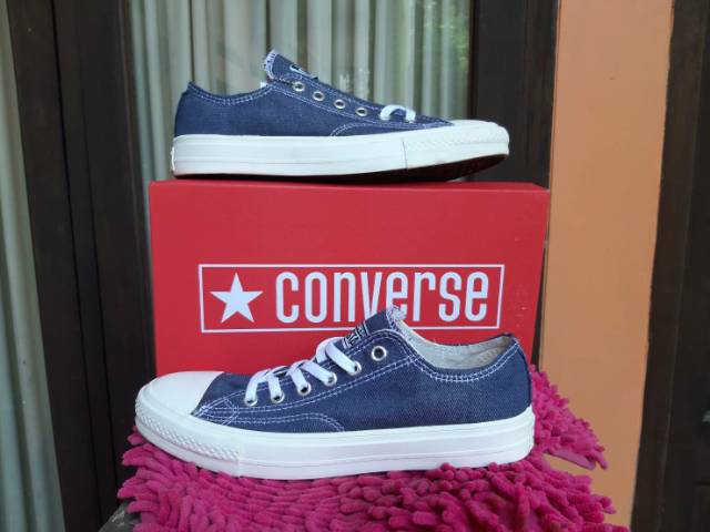 Converse CT Denim Jeans, Ukuran 38-43. Free Kaos Kaki