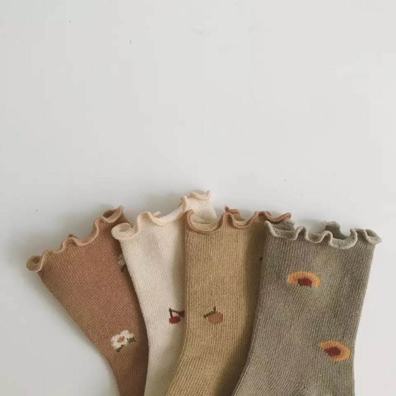Earth tone baby socks / kaos kaki bayi