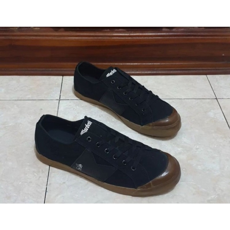 Sepatu second Macbeth Eliot Black Gum Elclass 3 100% Original