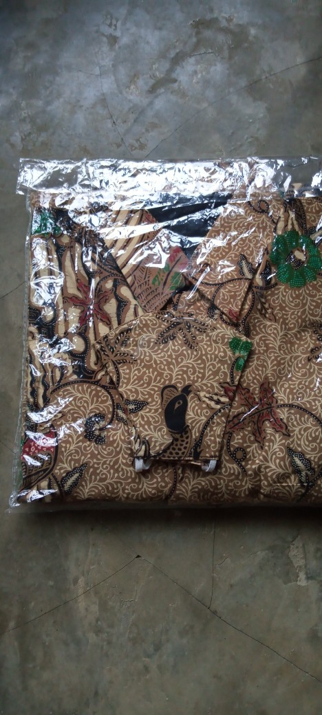 Batik Pria Cabut Warna Asli Solo Lapis Furing Peksi Luhur