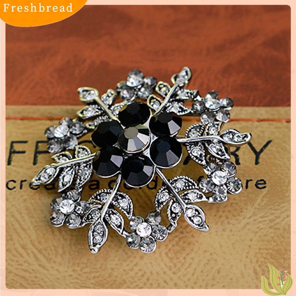 Terlaris Fashion Women Snowflake Floral Circle Rhinestone Brooch Pin Christmas Jewelry