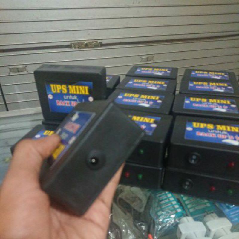 ups mini 5volt untuk Converter/cctv5volt/router5volt