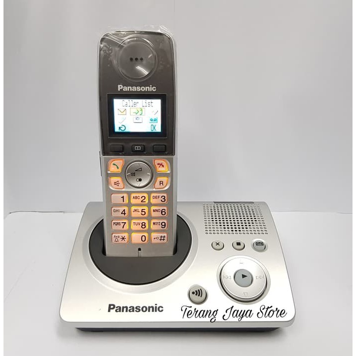 

Telepon Wireless Panasonic KX-TG8090 Wireless Phone TG8090 (Silver)