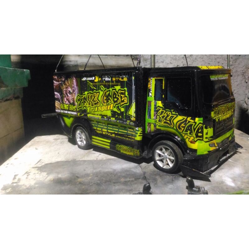 mobil Rc truck oleng