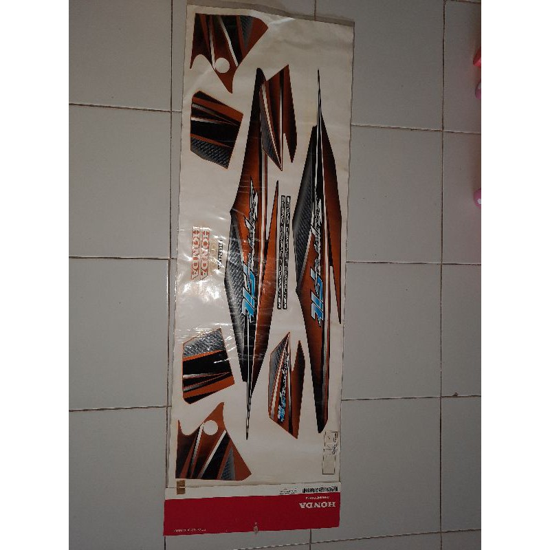 871X0-KTL-610ZC STRIPING Honda supraFIT