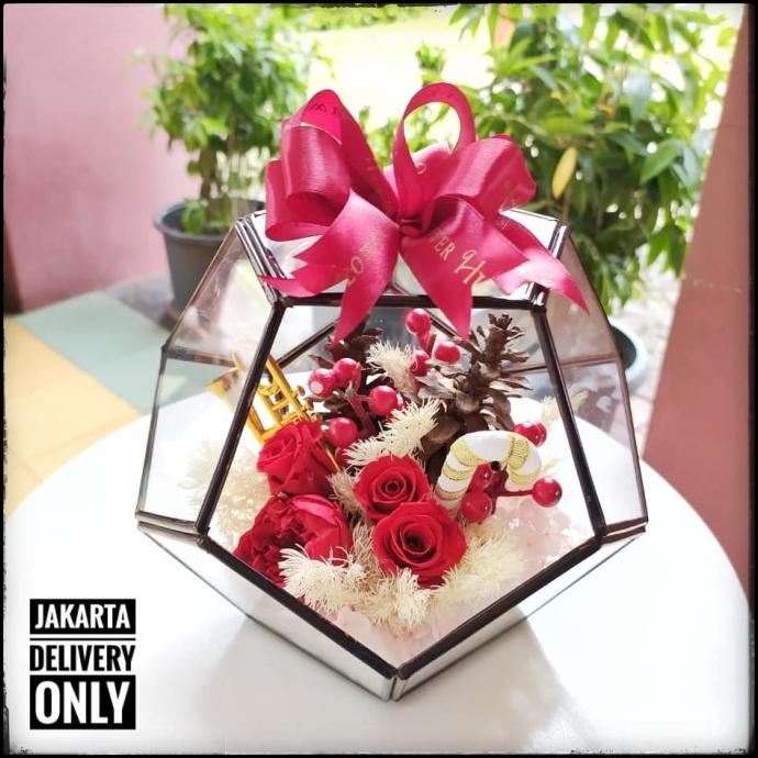 

Hiasan Preserved Flower Terarium Natal (Hamper/Hadiah Natal) .