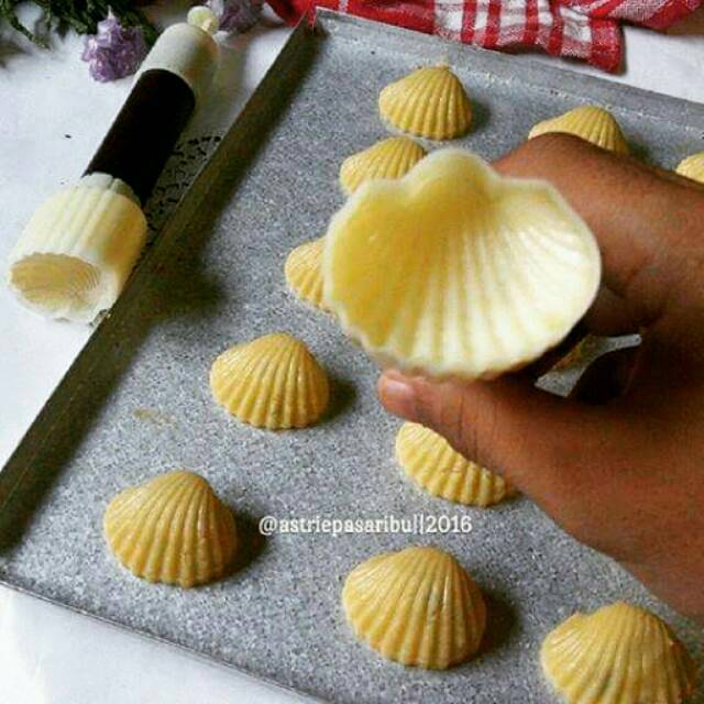 Cetakan nastar kerang malaysia plastic biscuit press