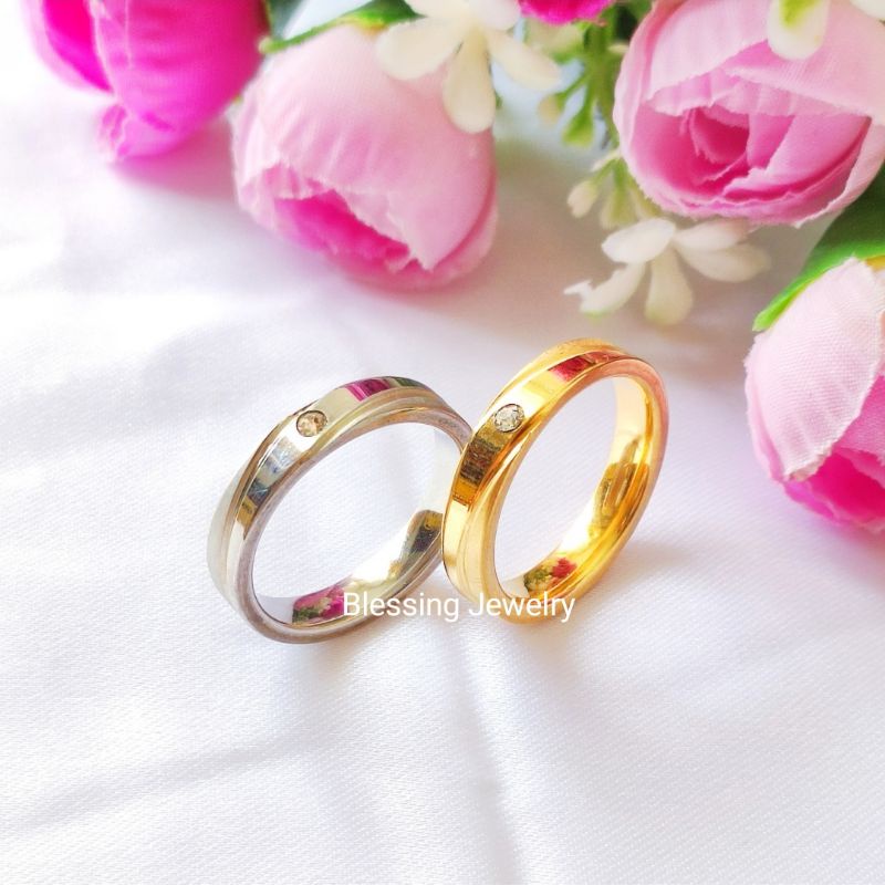 Cincin Permata Kombinasi Doff Titanium Cincin Tunangan Pria dan Wanita