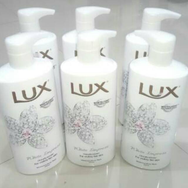 Lux White Impress 580ml (Sabun Cair)