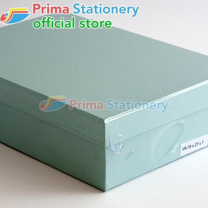 

[COD] Kotak Kado ukuran 19x27x7cm Warna Polos [COD]