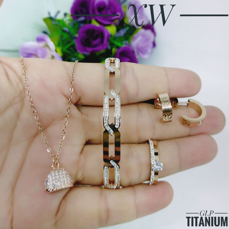 Perhiasan set Titanium gold/rosegold