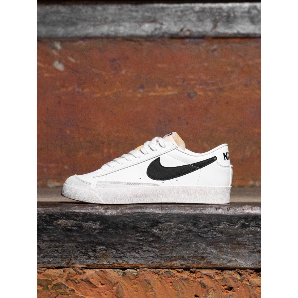 NIKE BLAZER LOW 77 VINTAGE WHITE BLACK ORIGINAL