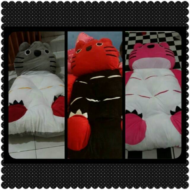 Matras totoro kucing