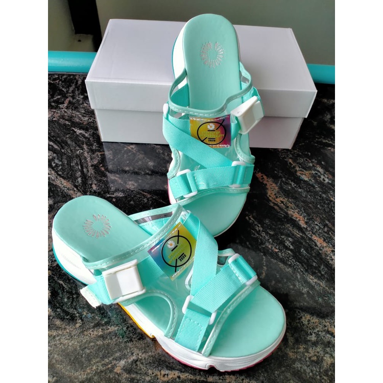 Sandal wanita Fashion 009