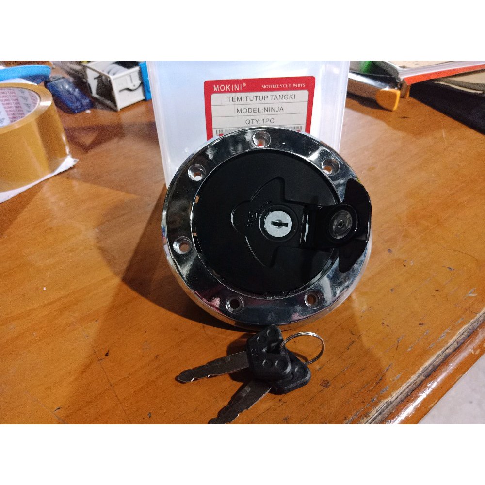 TUTUP TANKI NINJA R TUTUP TANKI NINJA RR TUTUP TANKI NINJA JKS16833