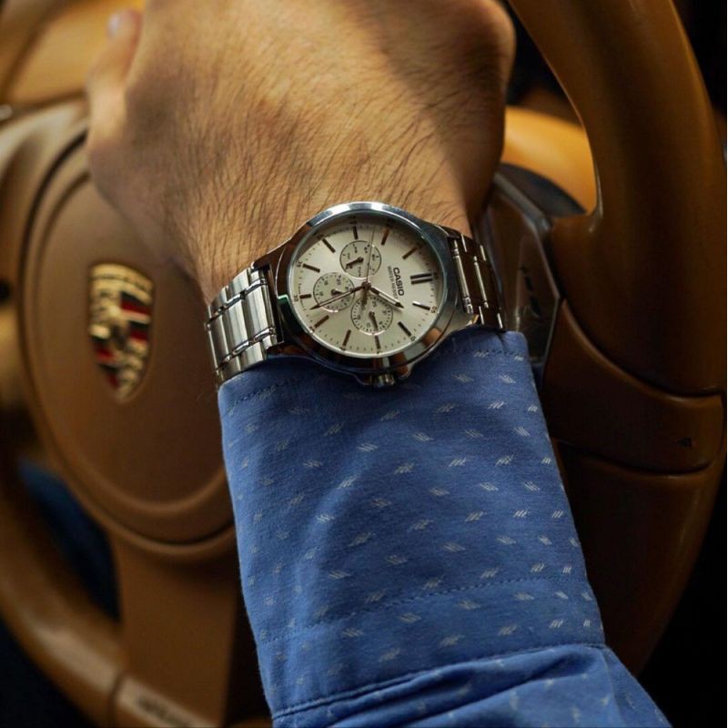 jam tangan pria Casio chronos original