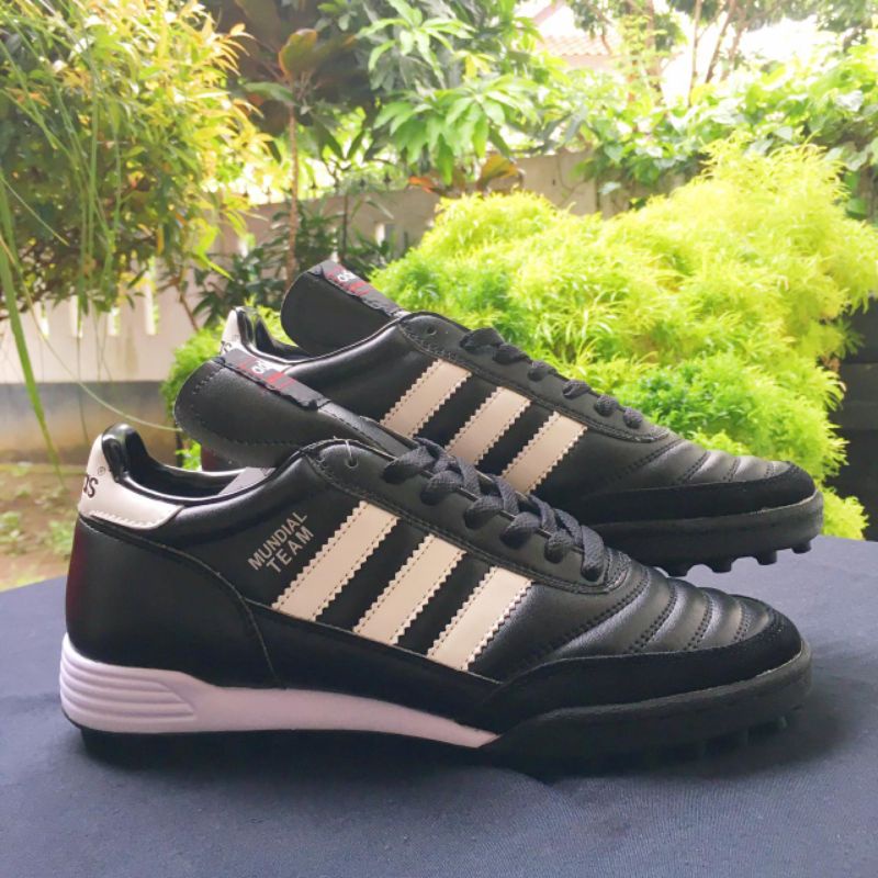 Sepatu Futsal Adidas Copa Mundial White Black TURF