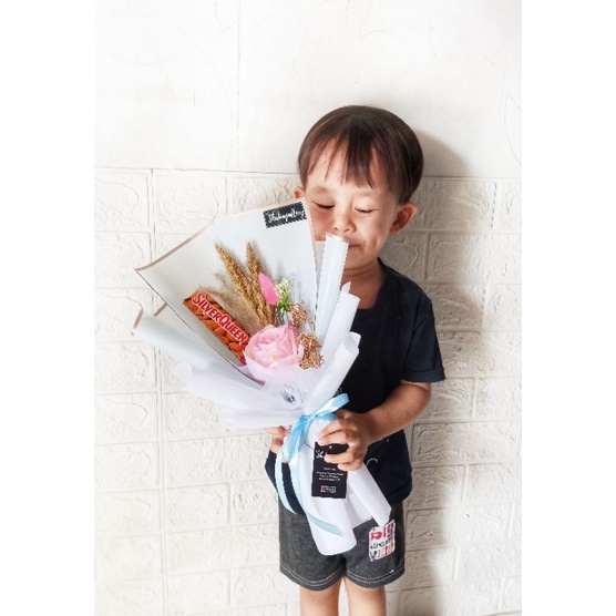 Buket Bunga + Coklat / Buket Coklat buket Valentine Buket Bunga kering