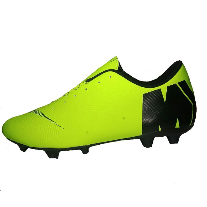 Sepatu bola dewasa size 38-42